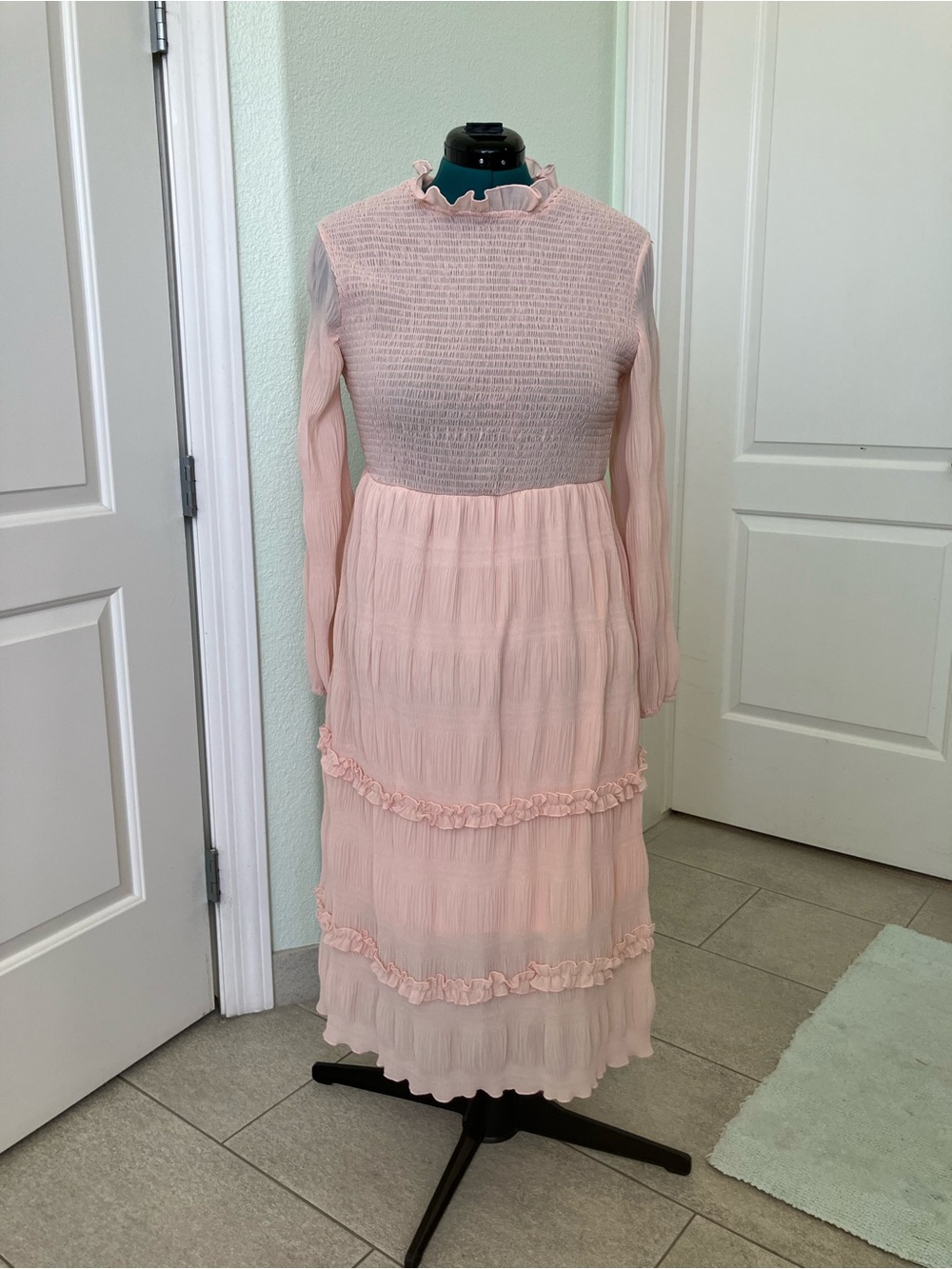 Women's Pink Long Sleeve Ruffled Maxi Dress XL